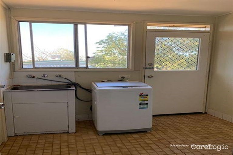 33A Taurus Street, Southern Cross, 18