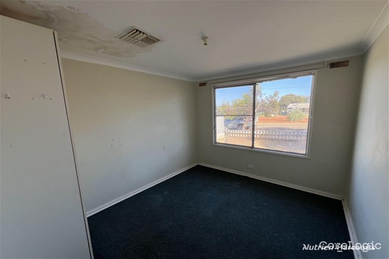 33A Taurus Street, Southern Cross, 20