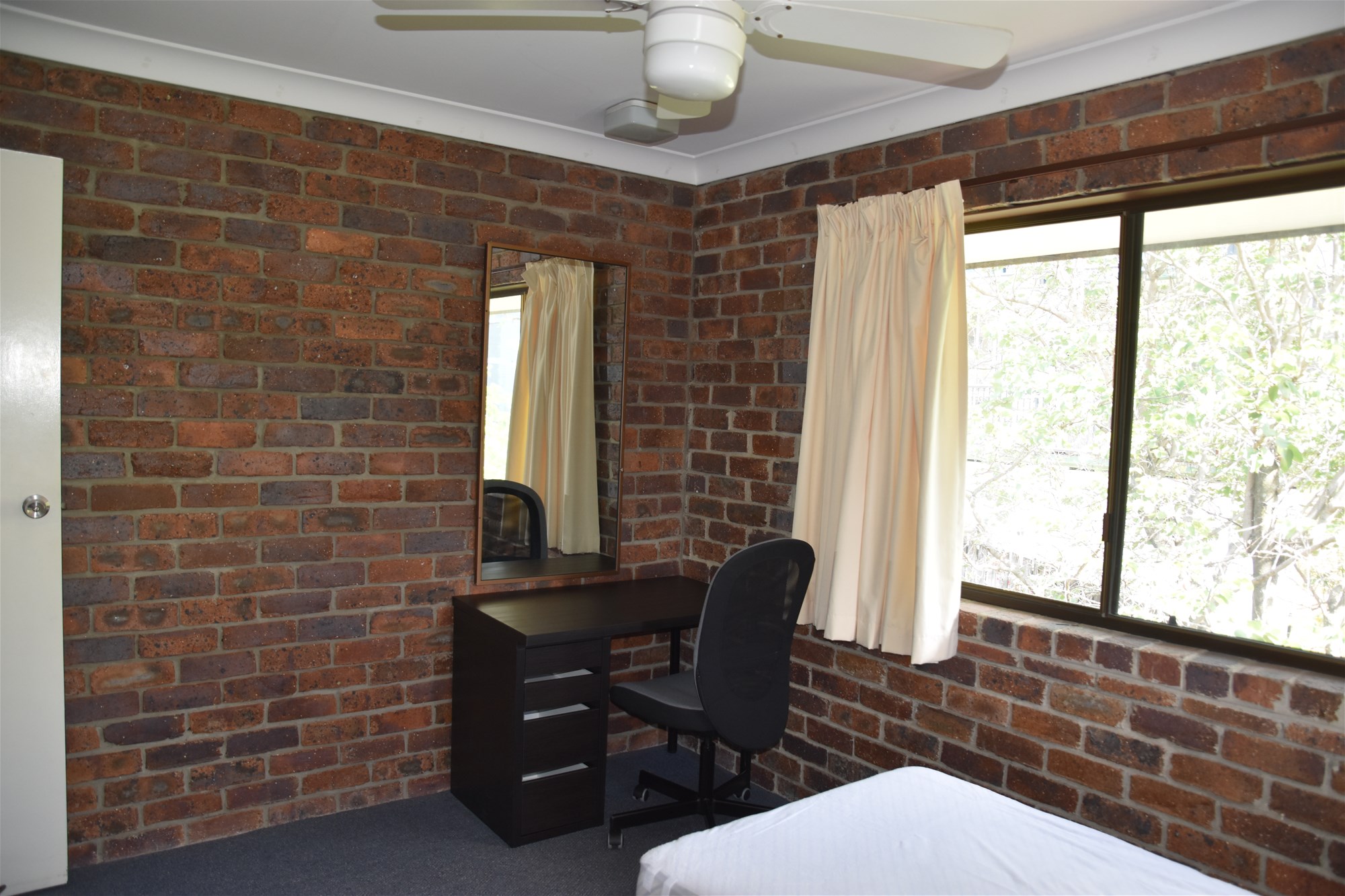 Furnished Air Conditioned Centrally Located 5