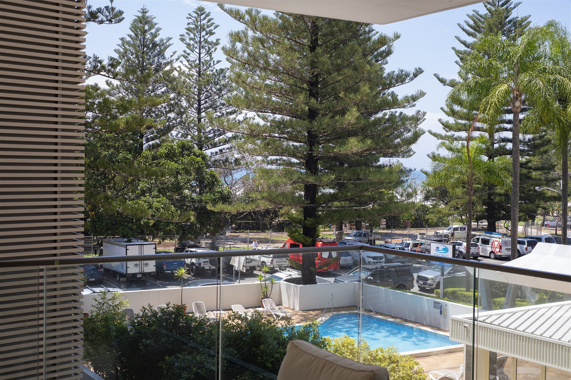 Luxico Burleigh Bliss (Ocean Views) 23