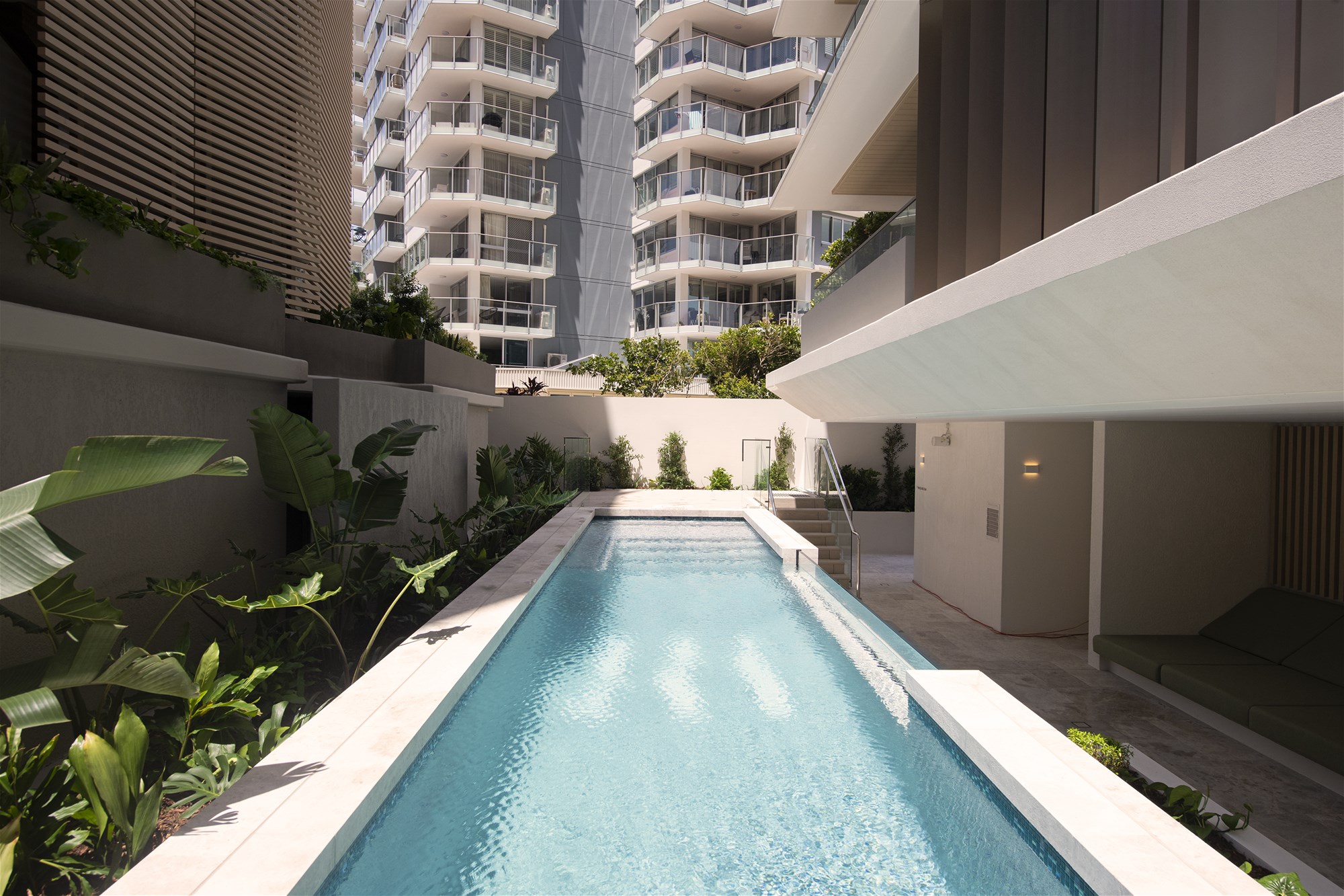 Luxico Burleigh Bliss (Ocean Views) 5