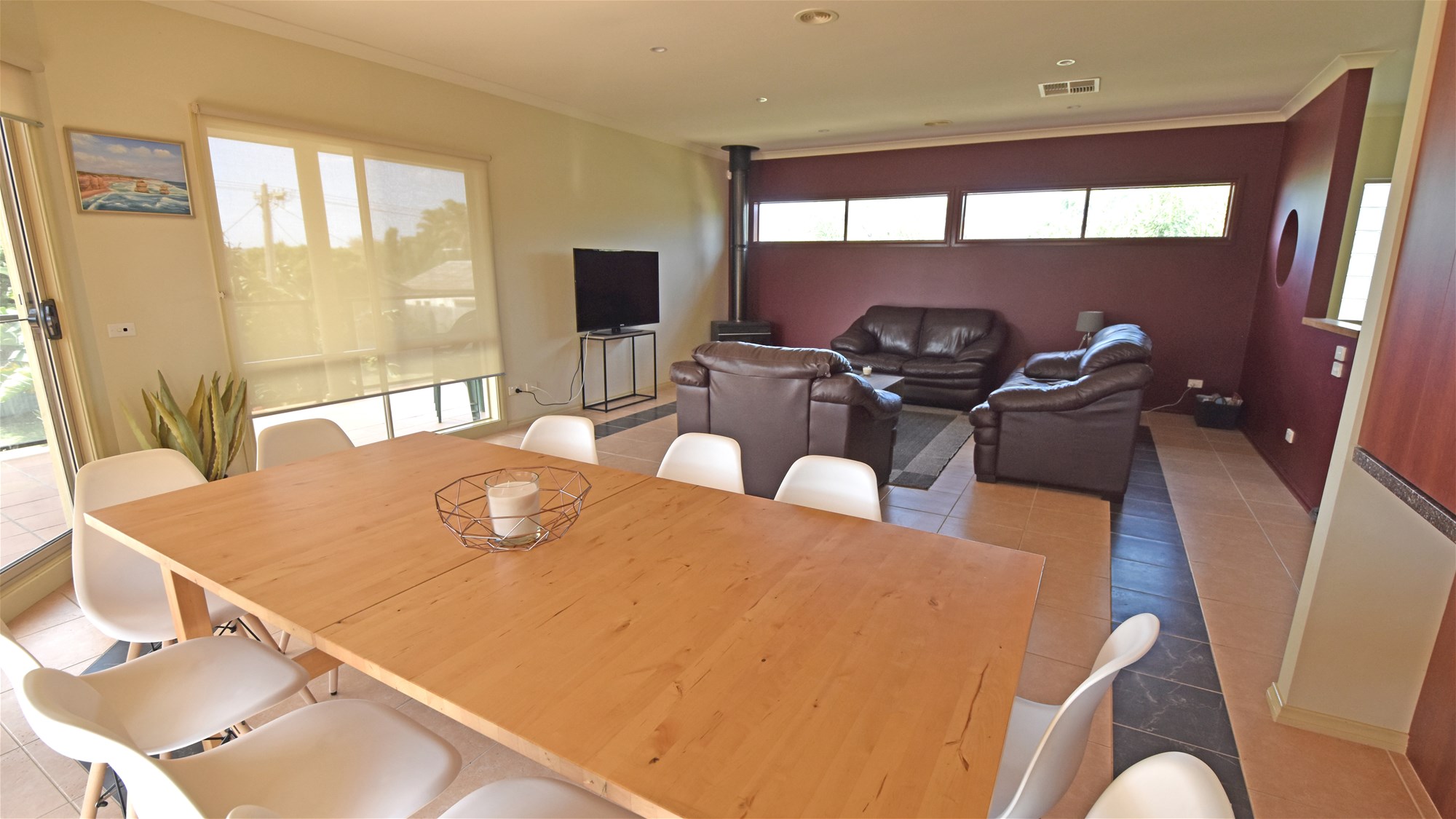 Seaside Retreat: Spacious House for 2