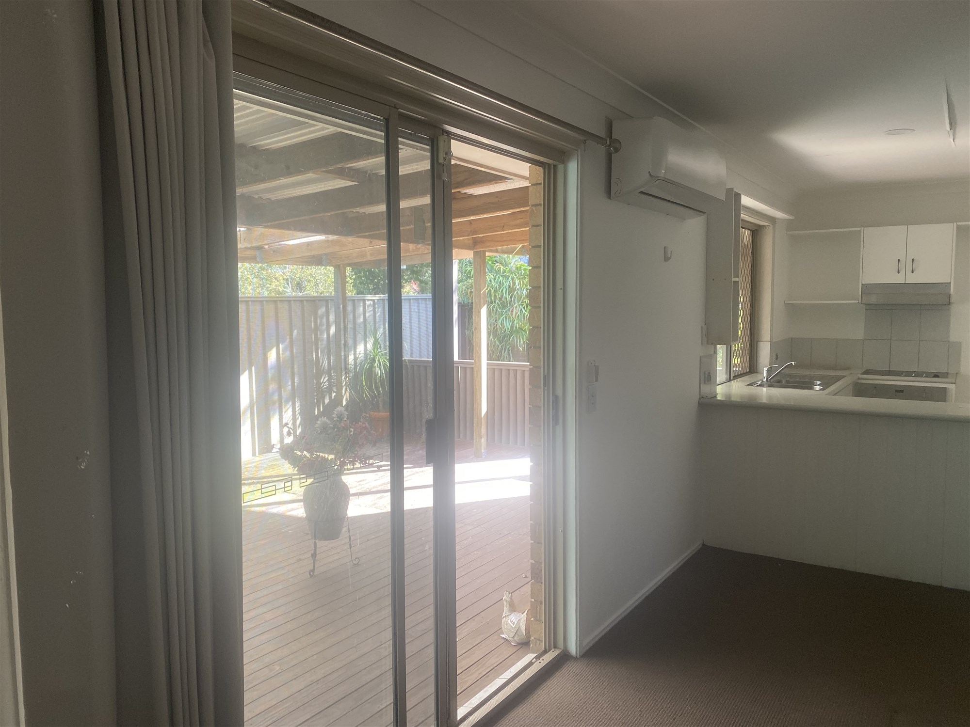3 bedroom, 1 bathroom, single 9