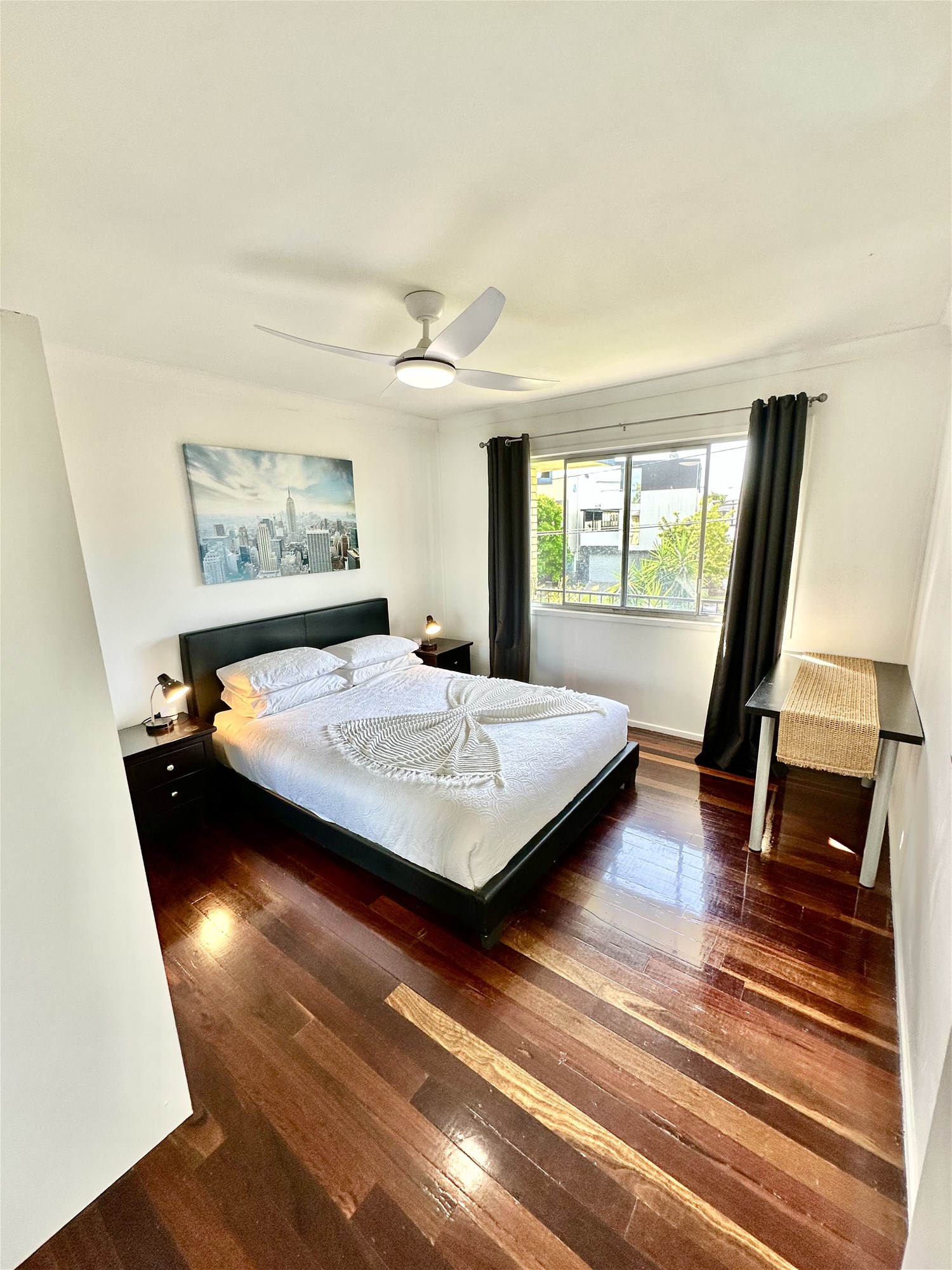 Balmoral Classic 70’s Apartments 5