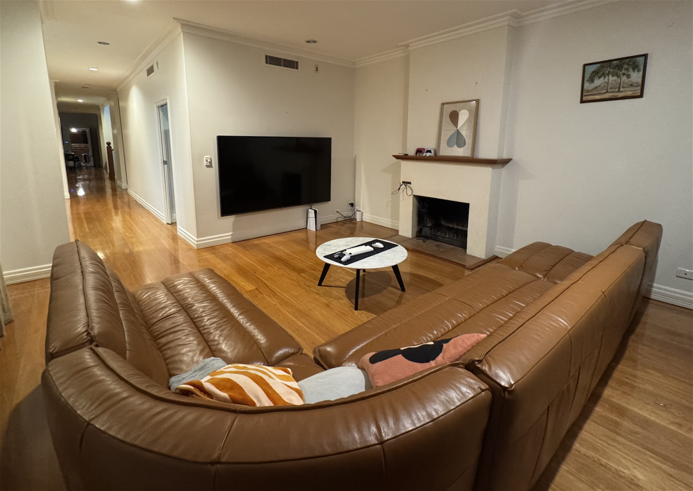 Spacious Family Home with Pool 13
