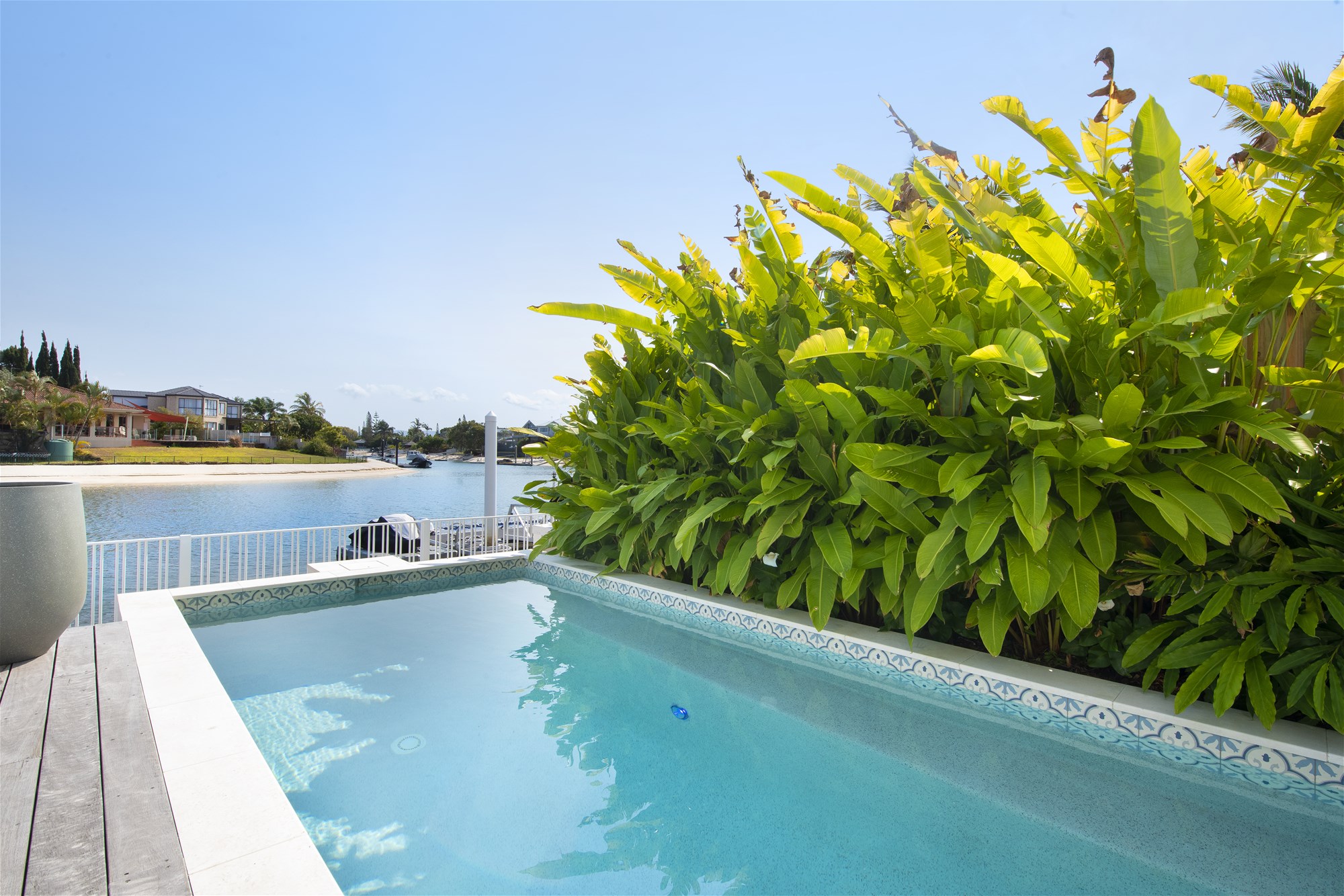 $3,500 per week, fully furnished 4