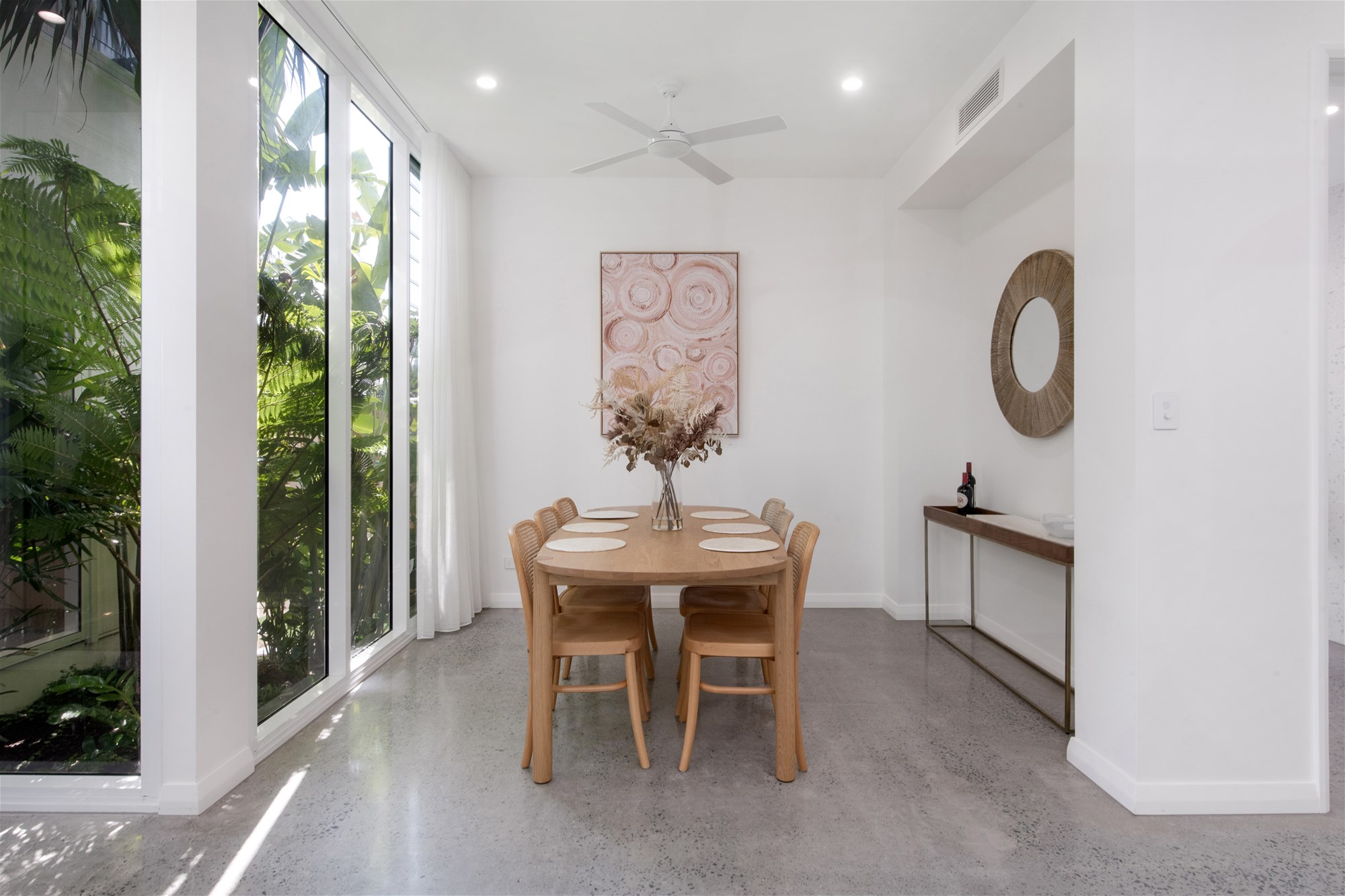 $3,500 per week, fully furnished 8