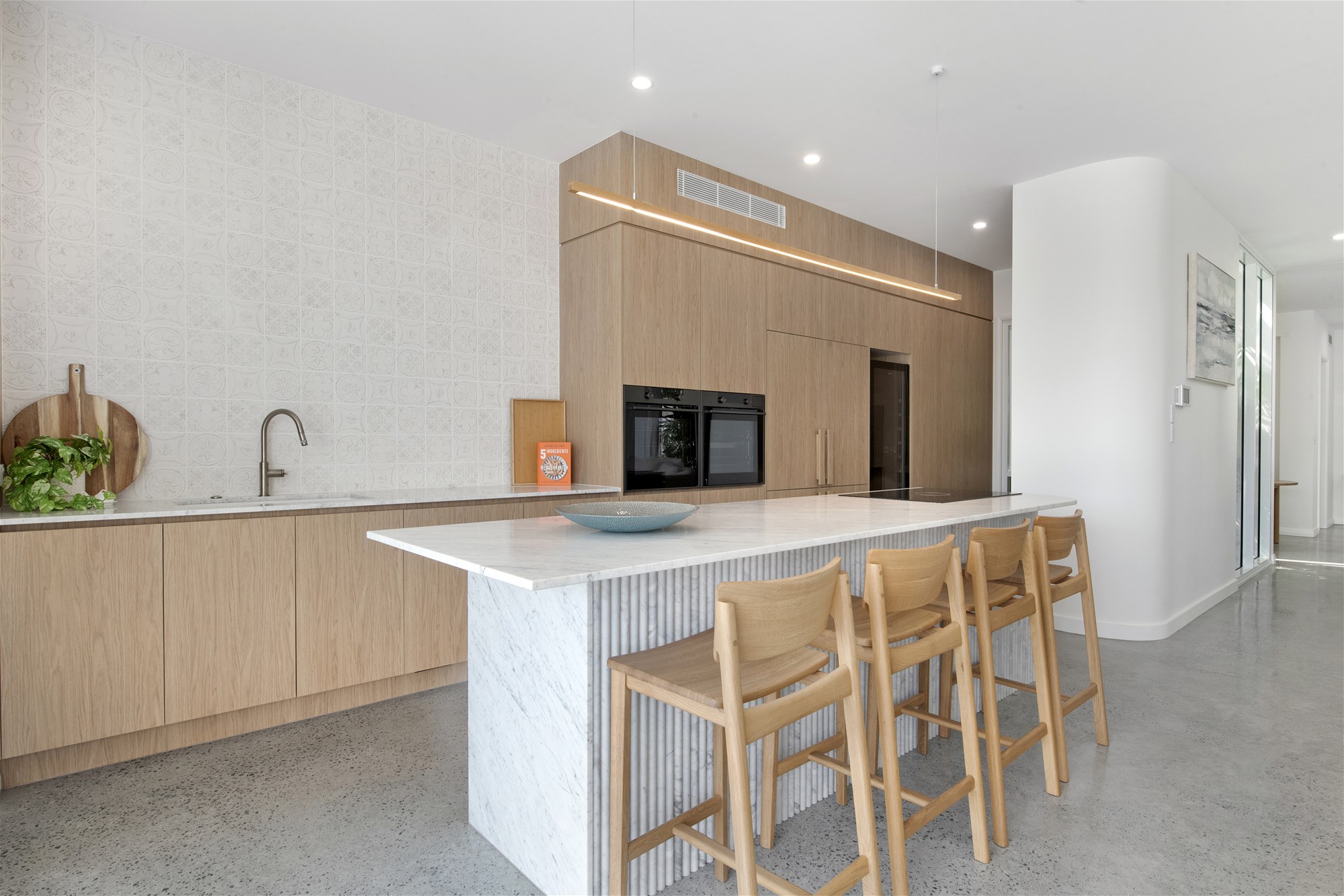 $3,500 per week, fully furnished 11