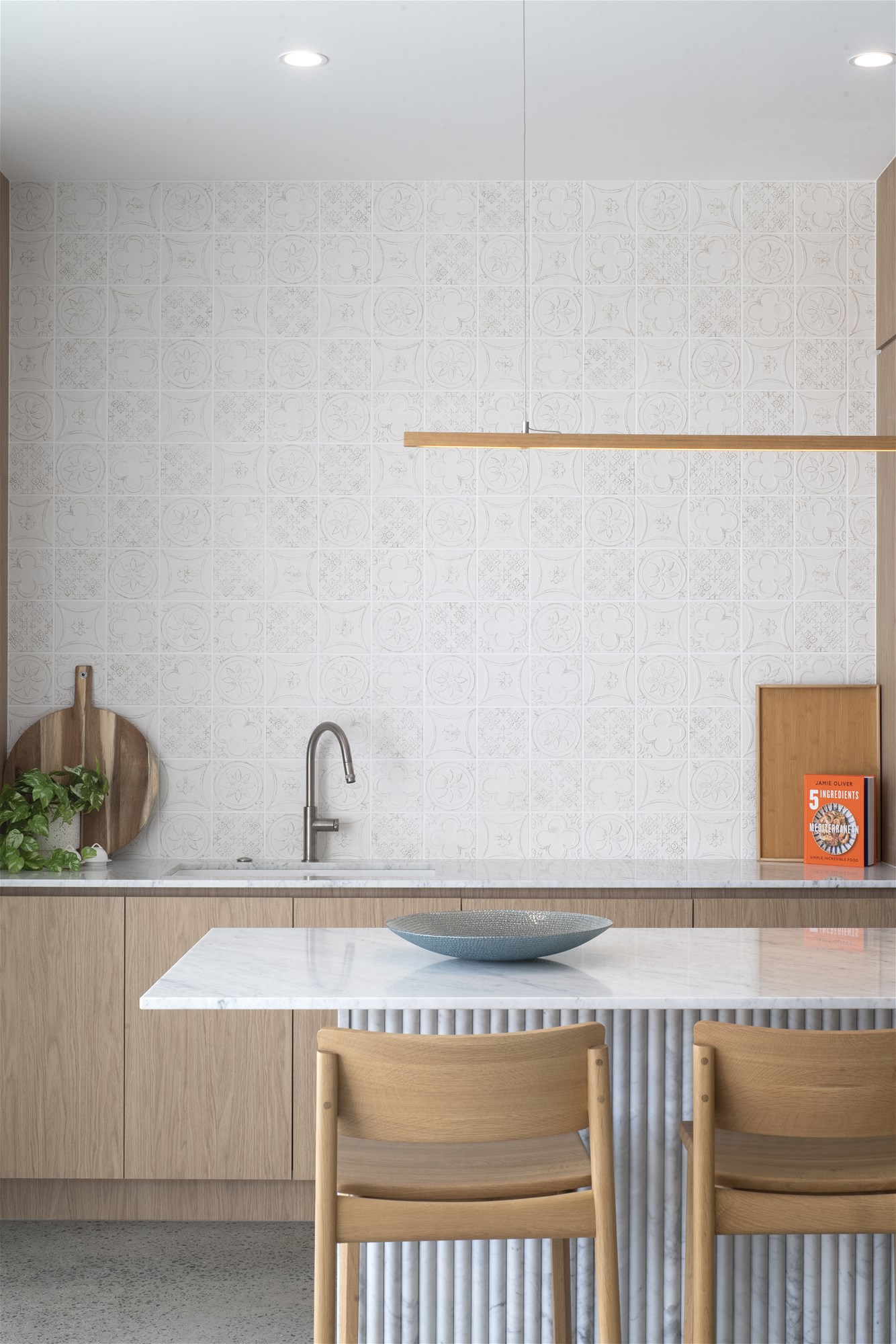 $3,500 per week, fully furnished 41