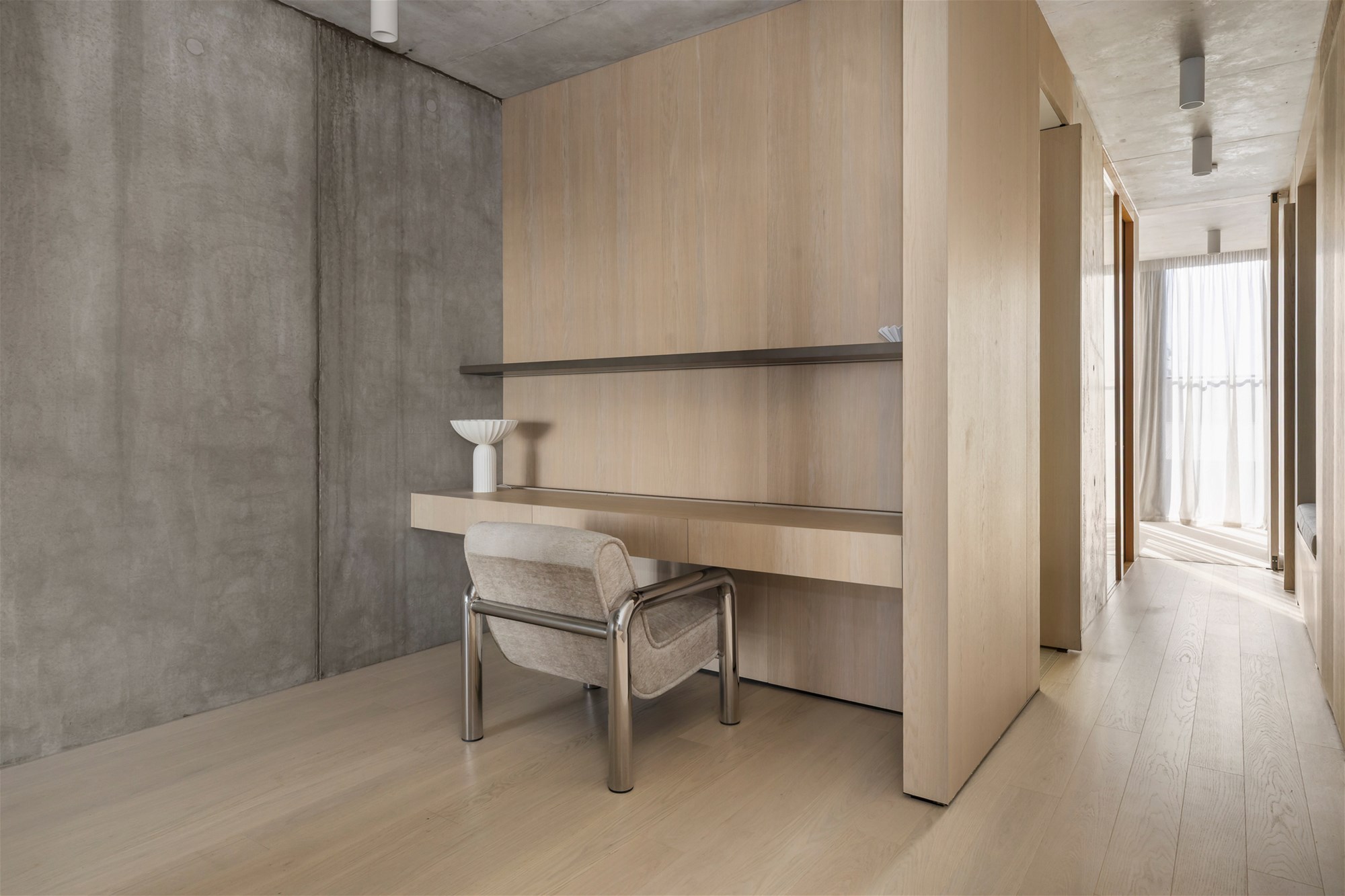 $3,850 per week fully furnished 21