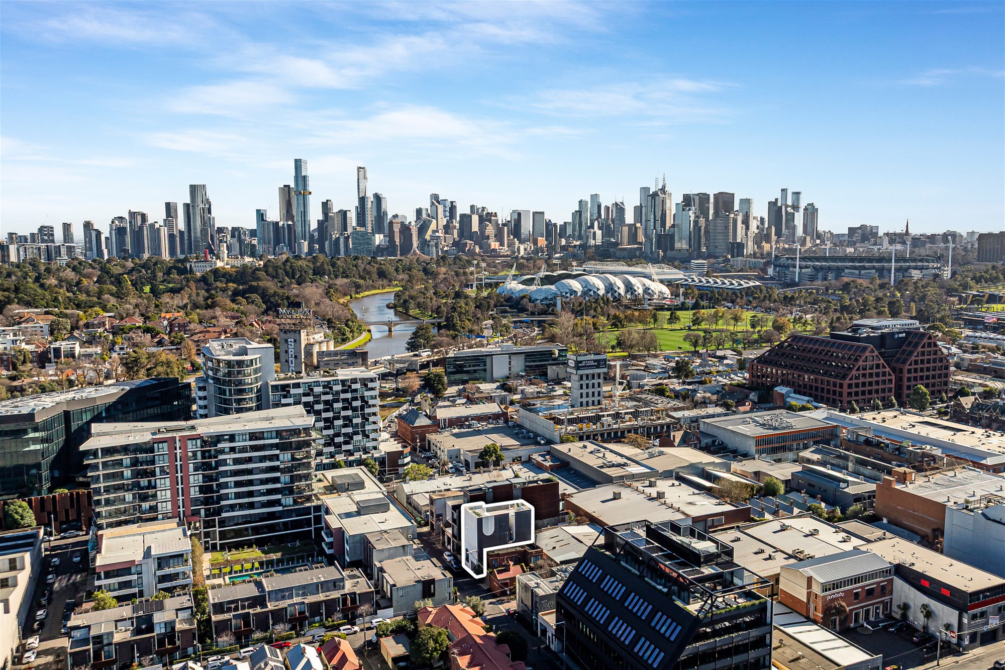 $3,850 per week fully furnished 28