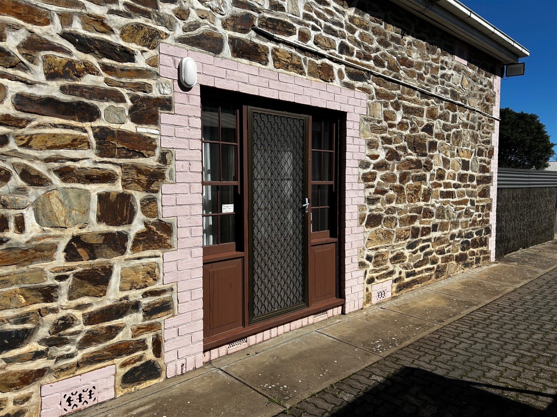 Character Sandstone  2br Villa 2
