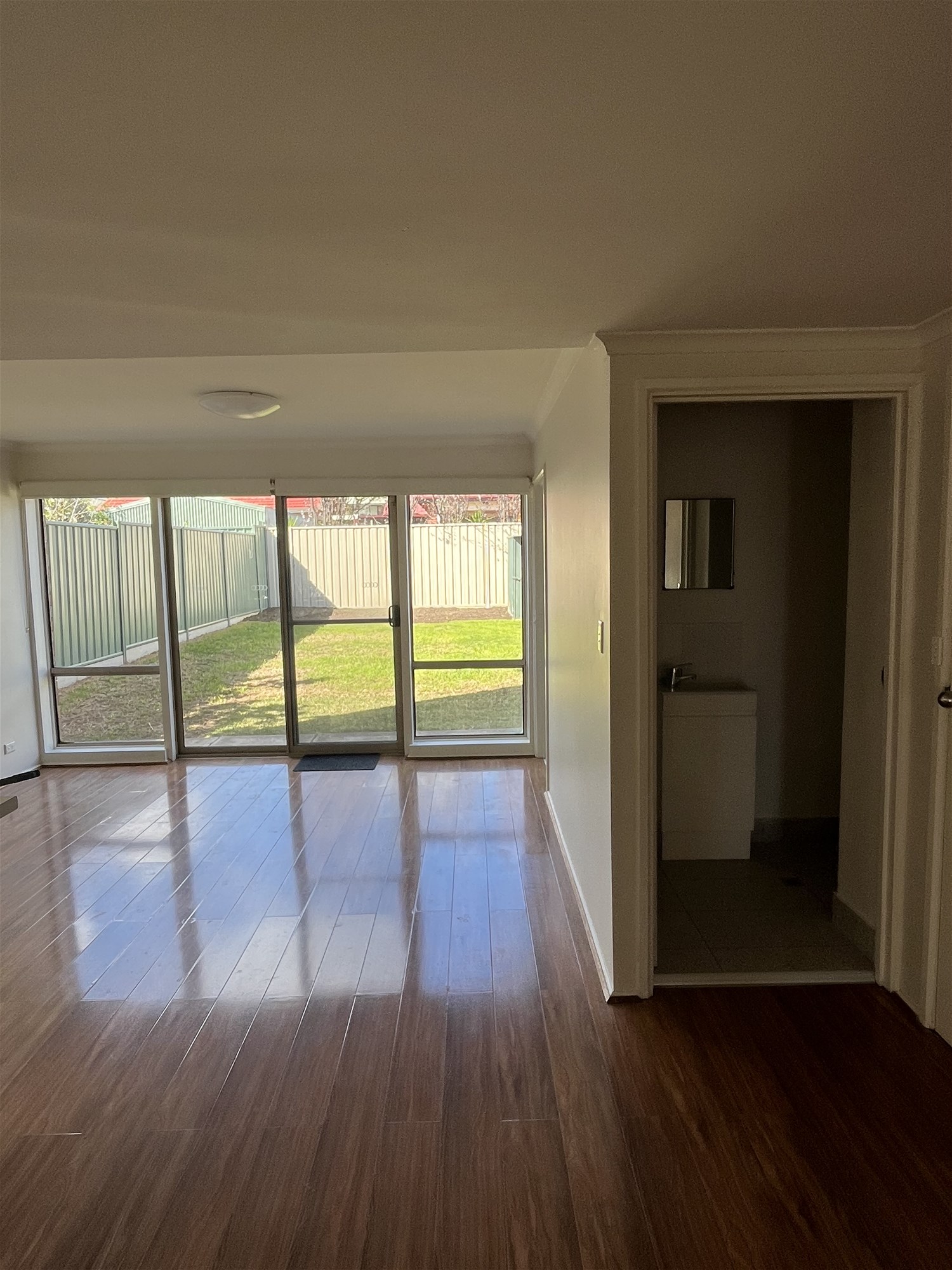 Spacious 3 br Townhouse for 7