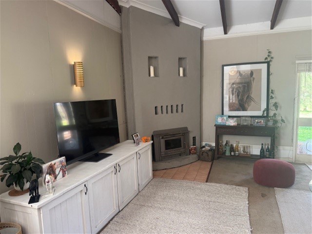 SEMI COUNTRY FARMHOUSE LIVING 13