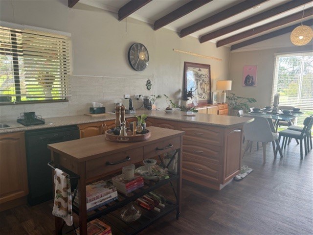 SEMI COUNTRY FARMHOUSE LIVING 10