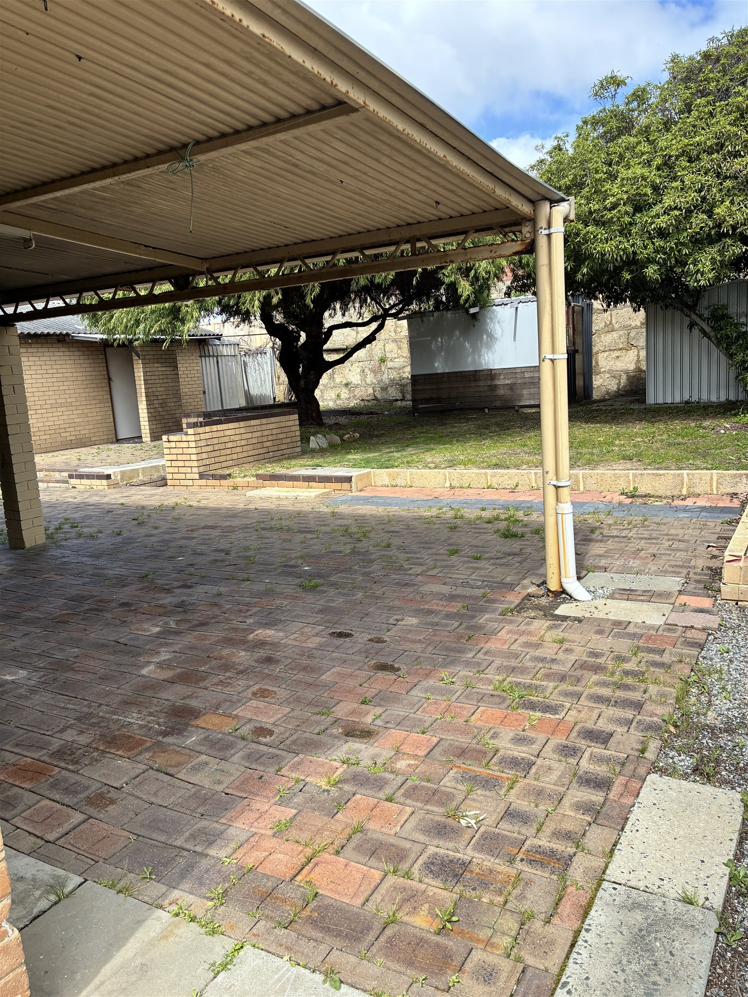 Cosy Karrinyup Home 10
