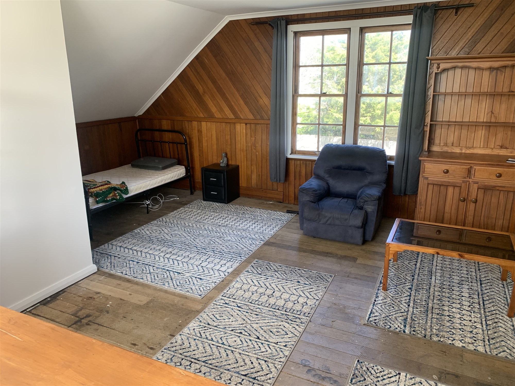 Studio for Rent in historic 3