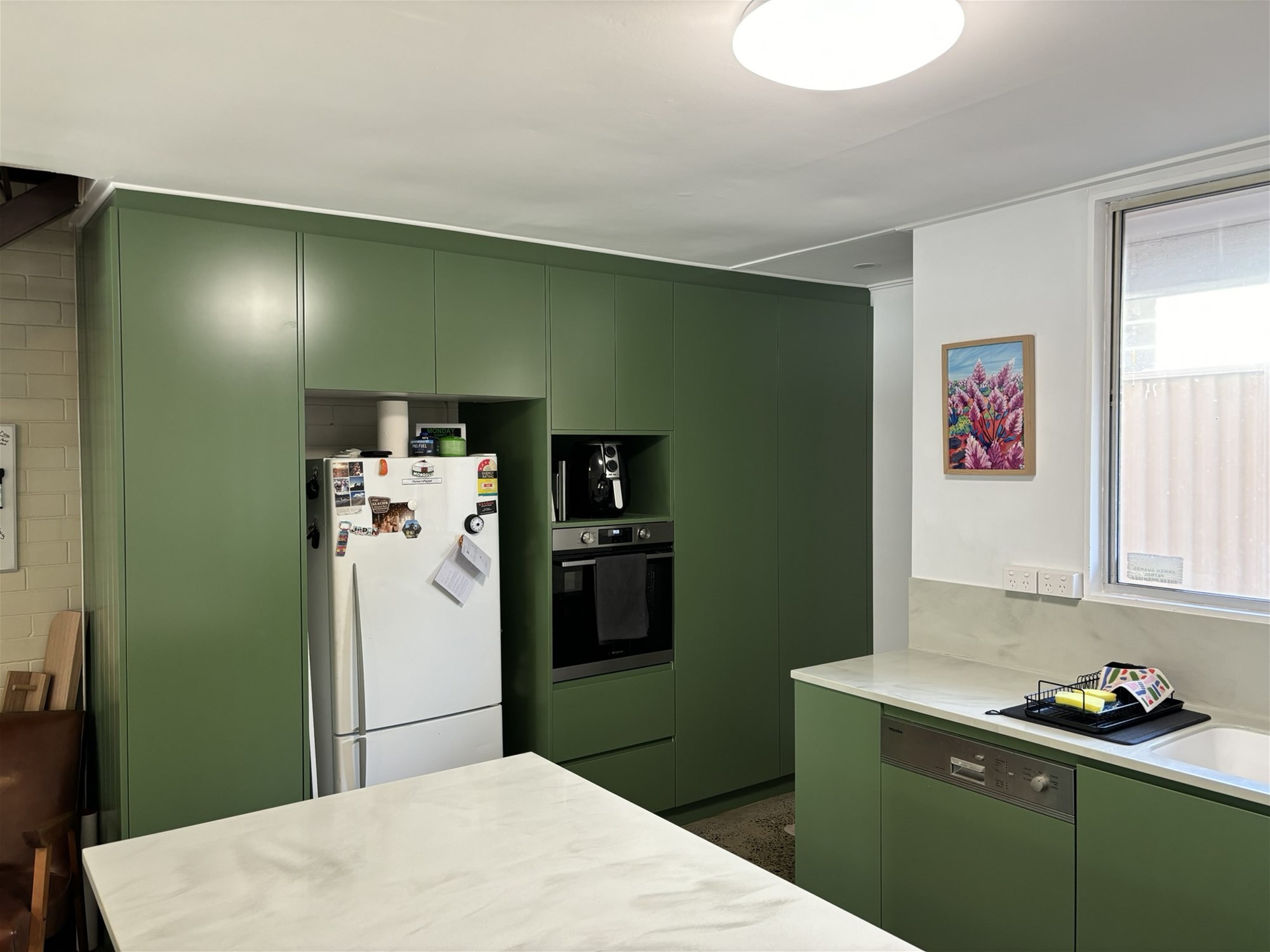 Beachside Living in Mermaid 3