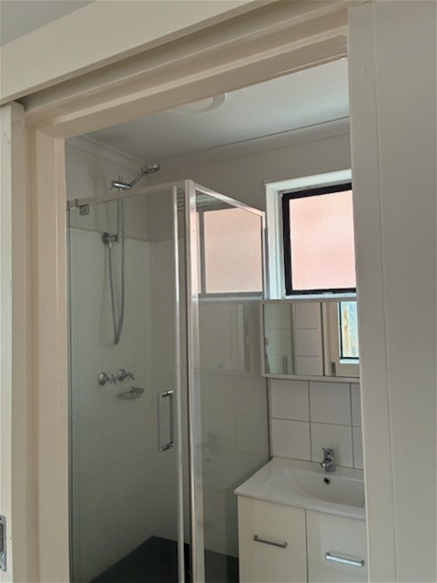 One Bedroom light filled Apartment 8