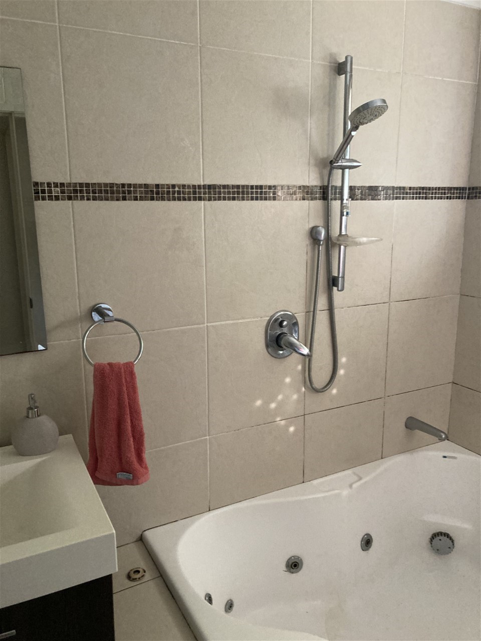 Tanglewood on View St Lawson 3