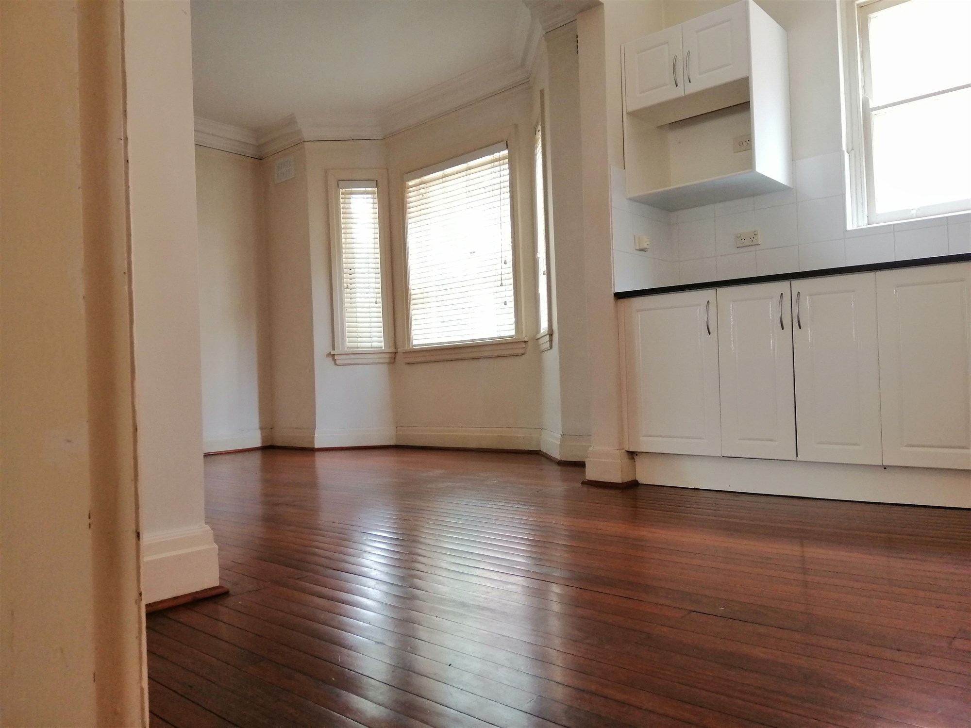 Three Large Bedroom Apartment + 15