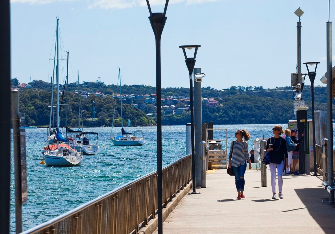 Three Large Bedroom Apartment + 32