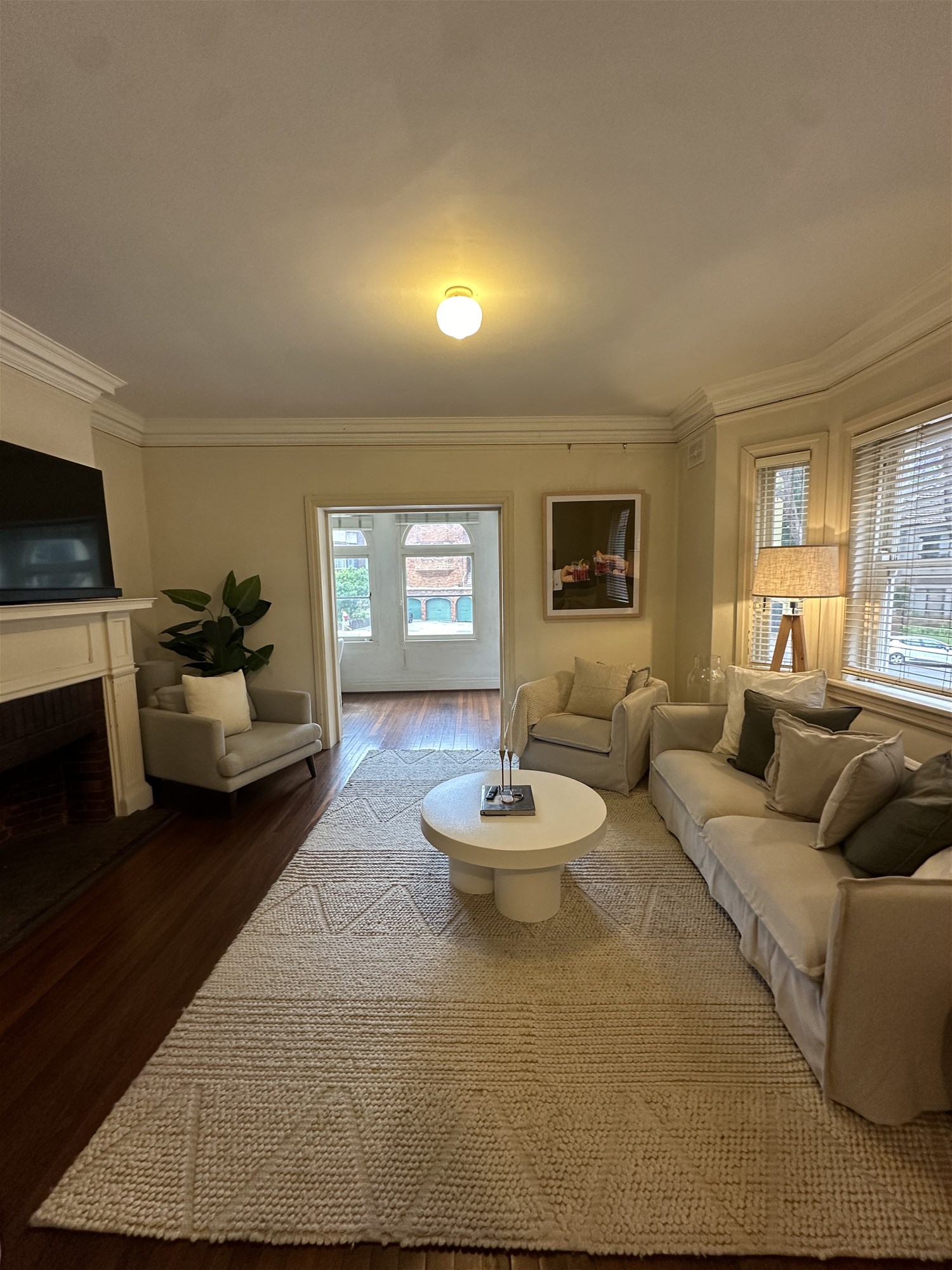 Three Large Bedroom Apartment + 33