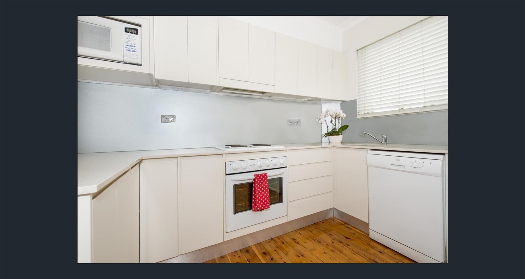 2 BEDROOM APARTMENT IN CONVENIENT 6