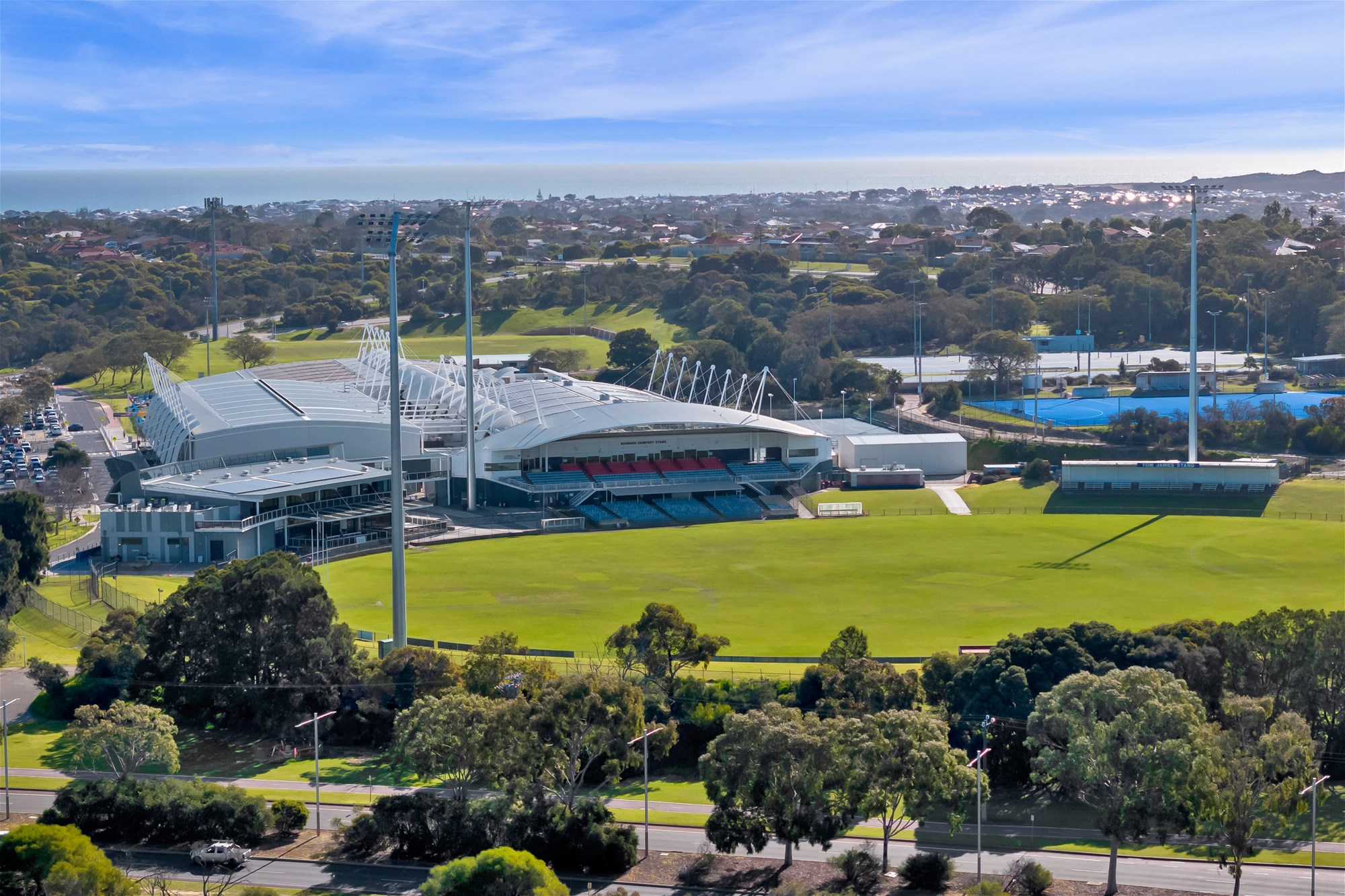 Quiet and Secure Apartment in 22