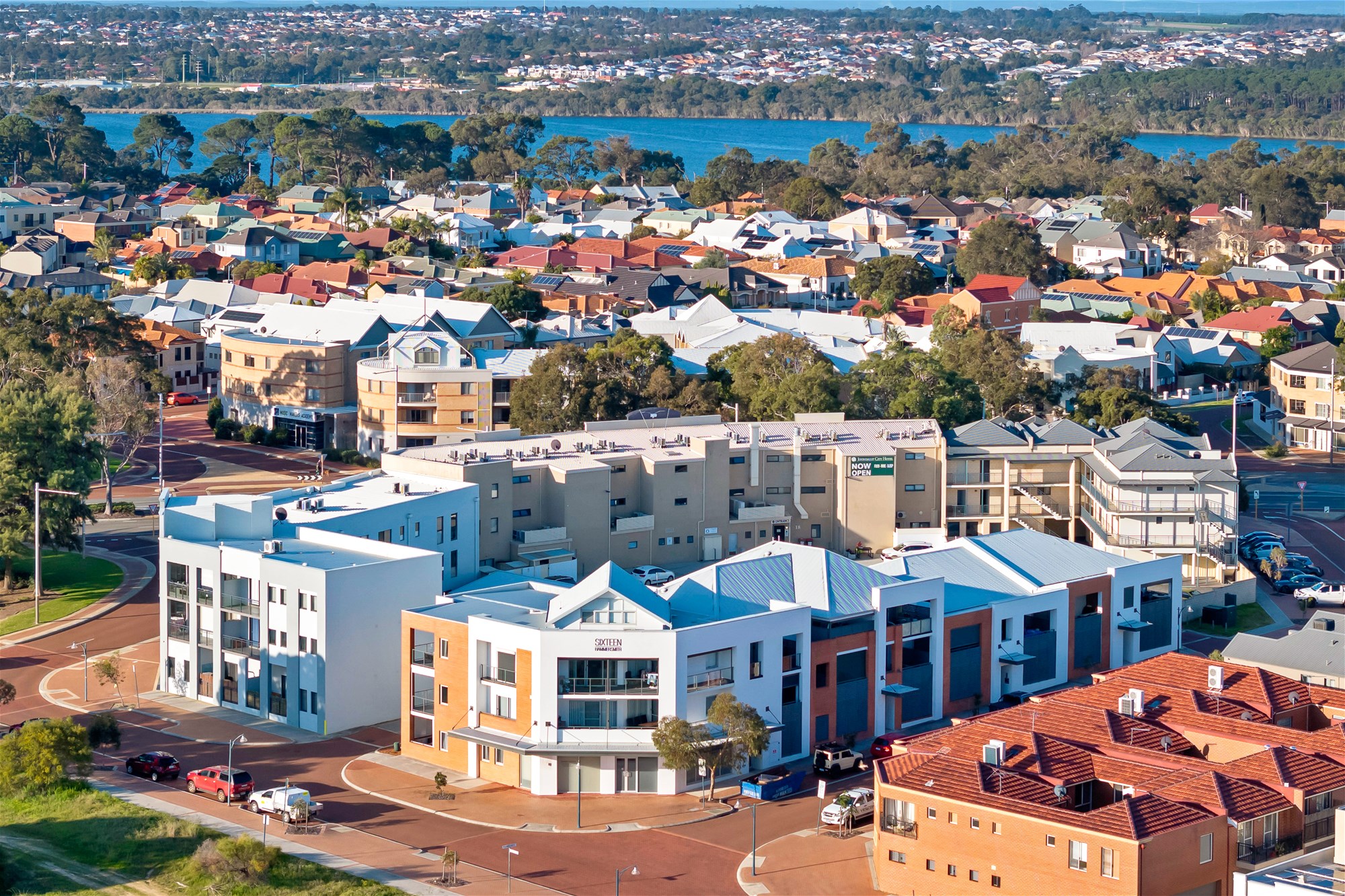 Quiet and Secure Apartment in 29