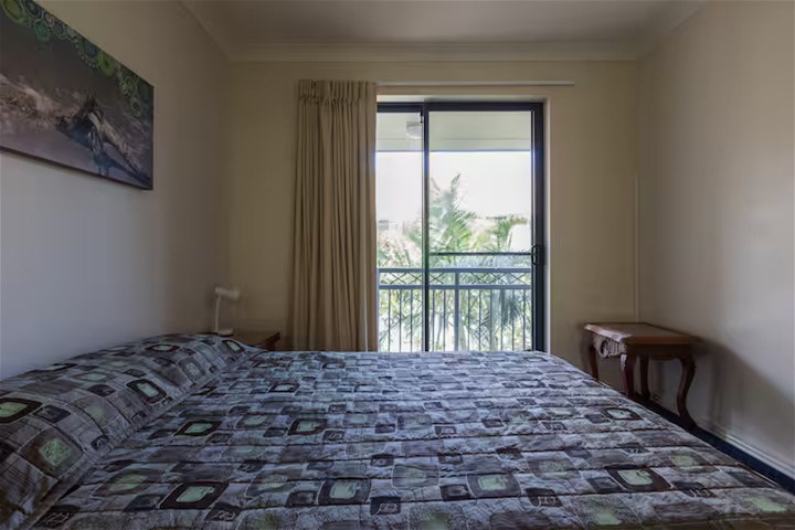 Fully furnished 2 bedroom 2 6