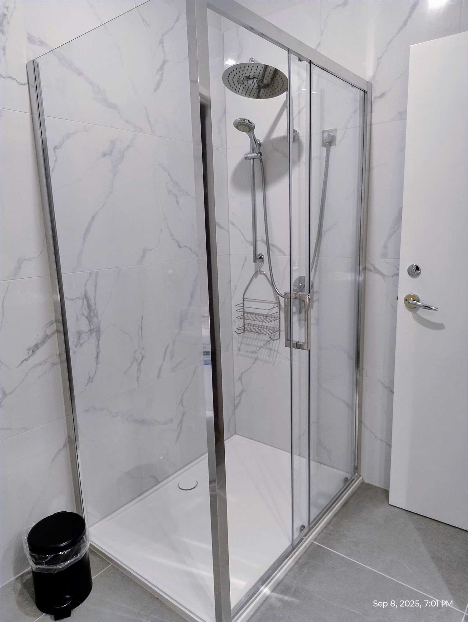 High Quality 3 Bedrooms Single 33