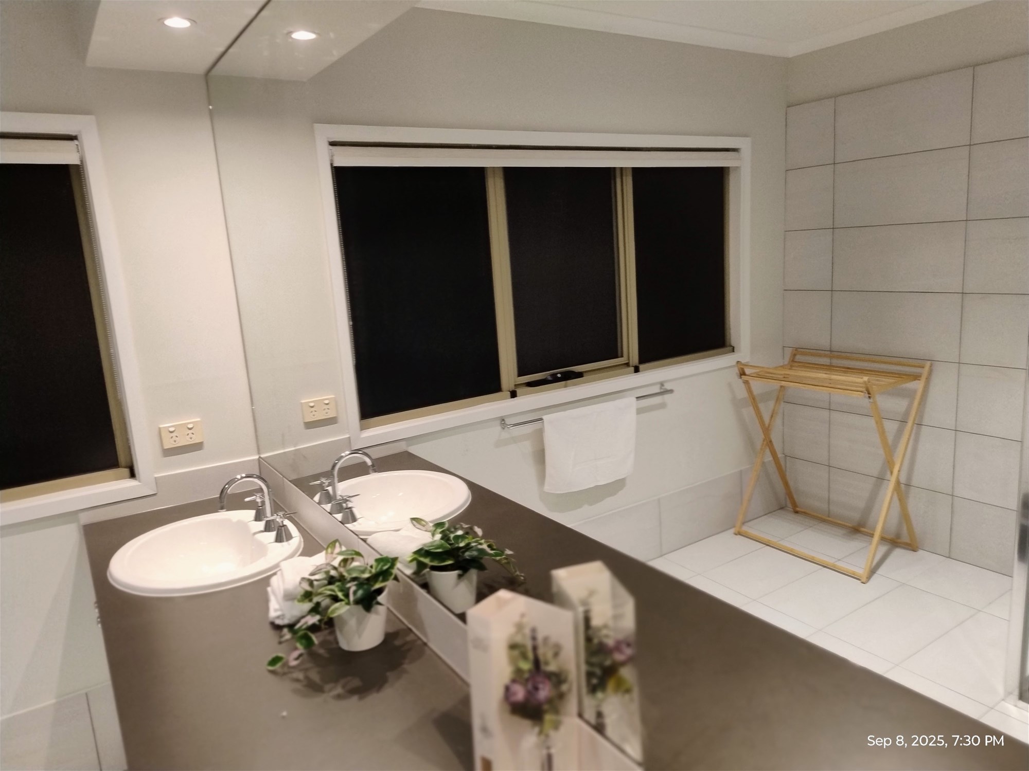 High Quality 3 Bedrooms Single 70