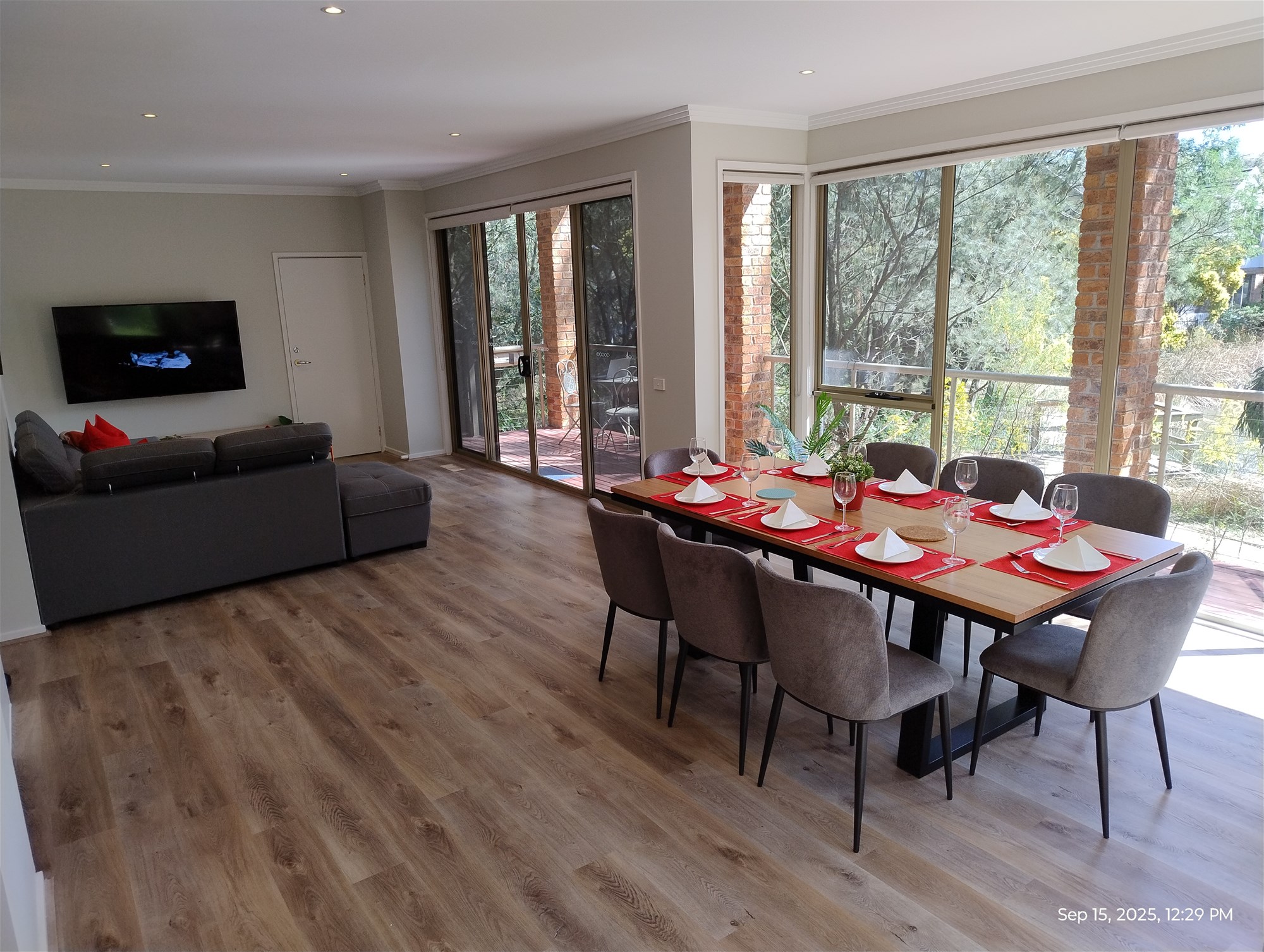 High Quality 3 Bedrooms Single 10