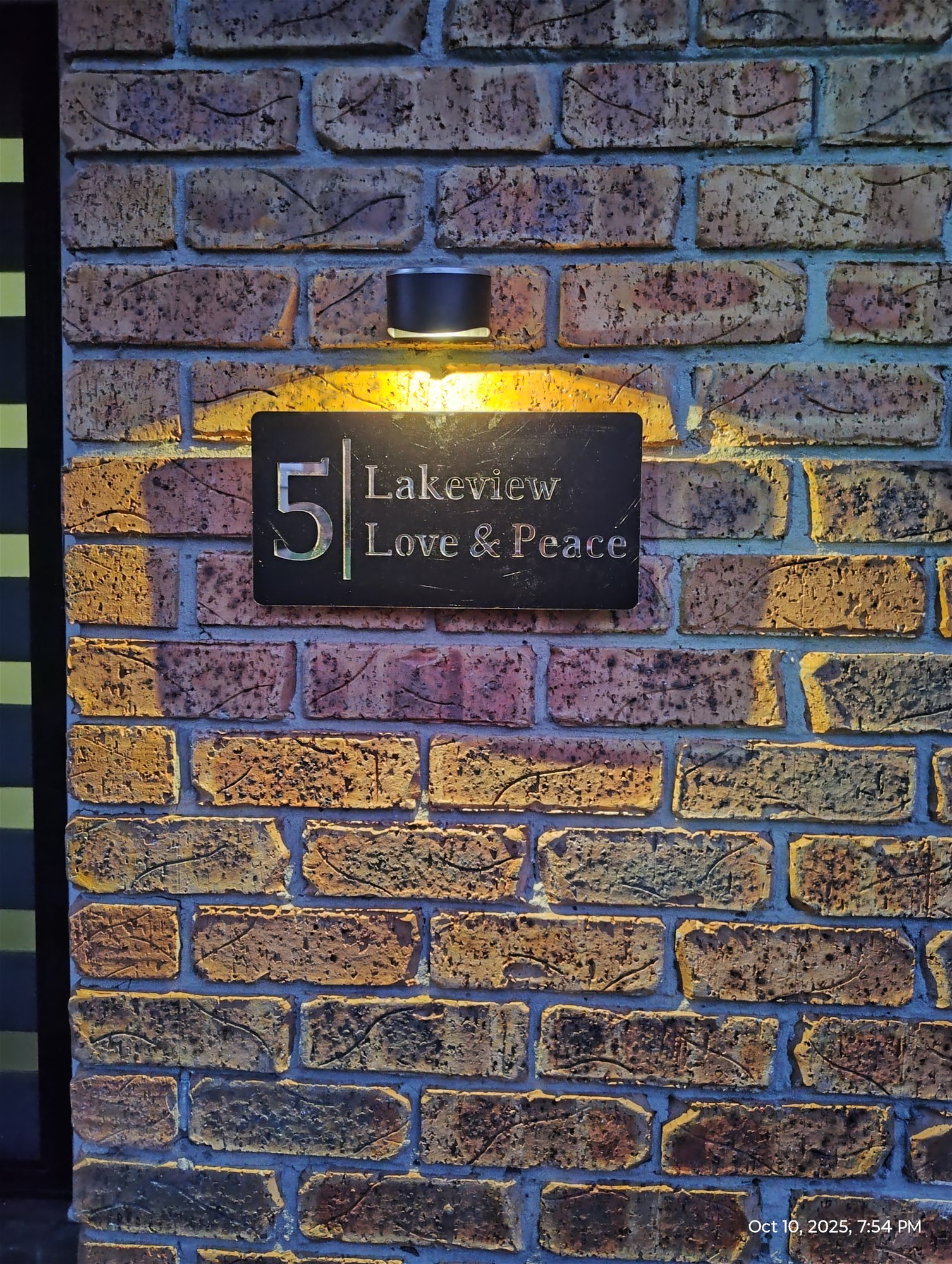 High Quality 3 Bedrooms Single 4