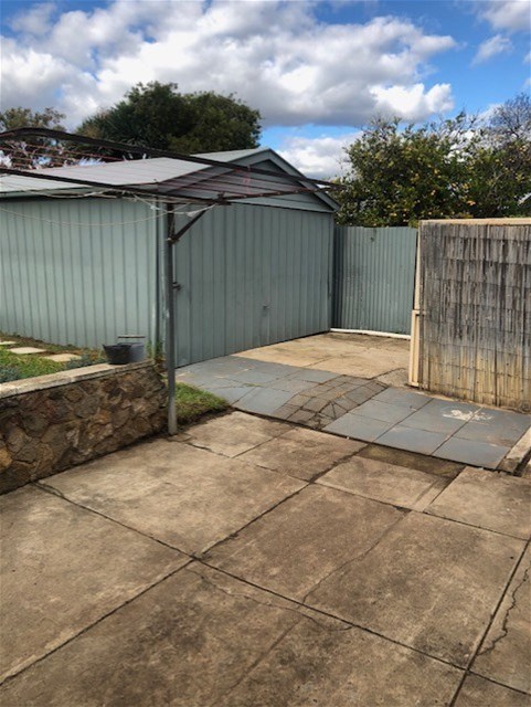 CLARENCE PARK SANDSTONE FRONTED 3 19