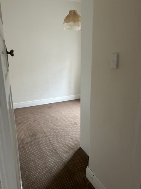 CLARENCE PARK SANDSTONE FRONTED 3 28