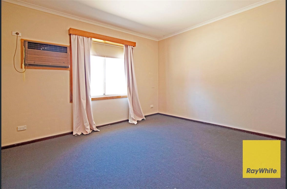 10 Brimson Street, Eneabba, WA 8