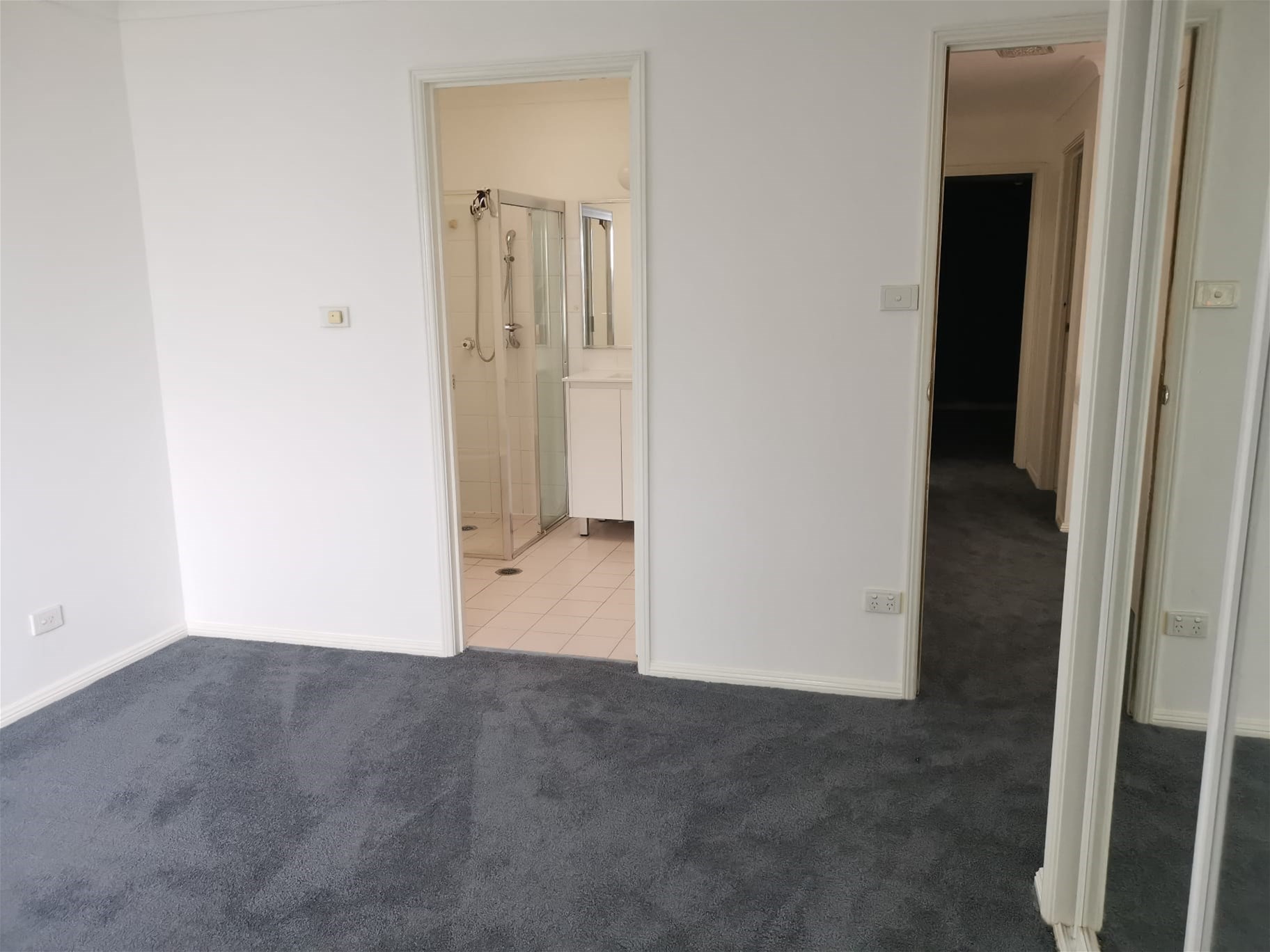 Split-level well looked after villa 7