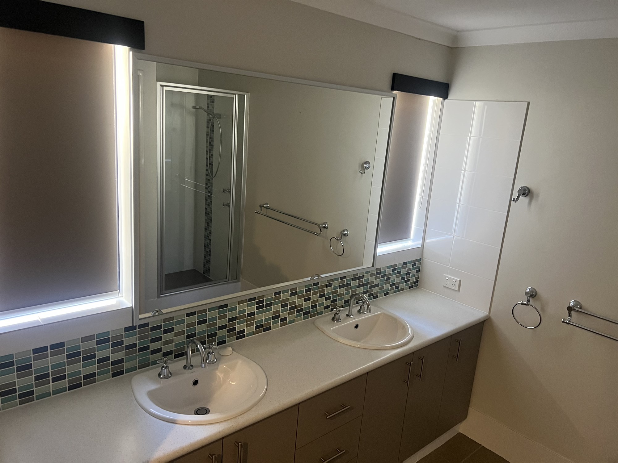 Spacious 3-Bedroom Home Opposite Park 6