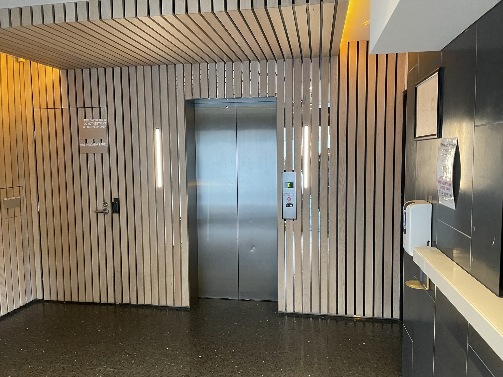 Large Corner Studio Next to 16