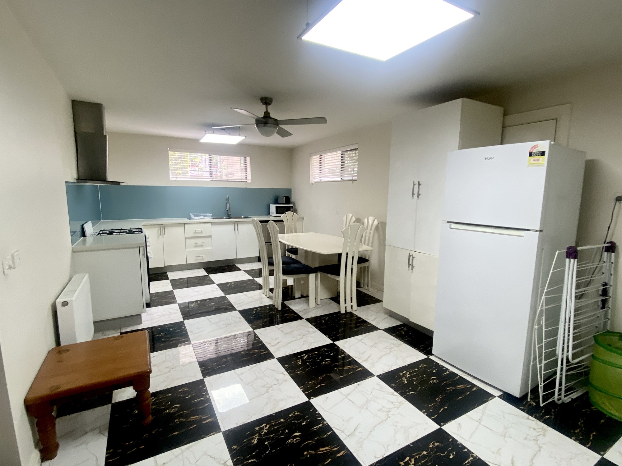 Self Contained Fully Furnished 2BR  Unit near Train in Camberwell available  NOW!