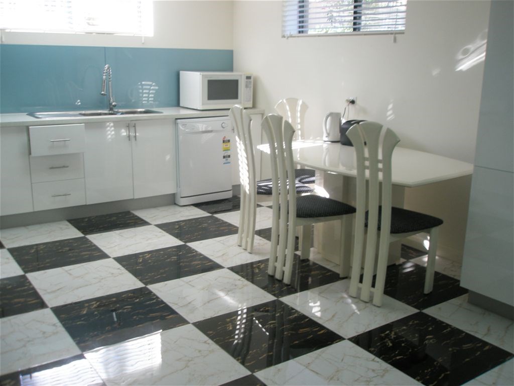 Self Contained Fully Furnished 2BR 2