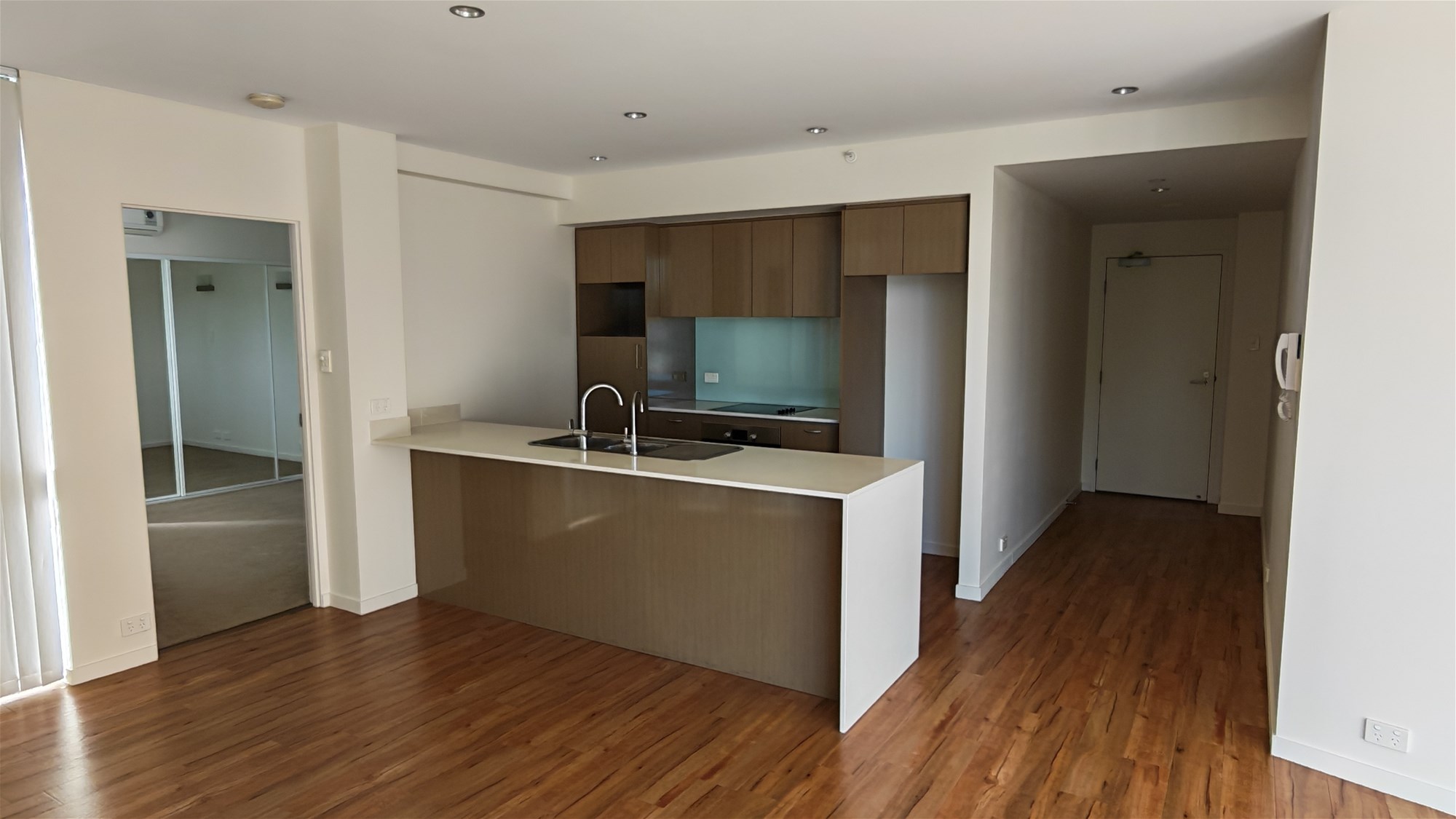 “Prime Location Apartment for Rent 3
