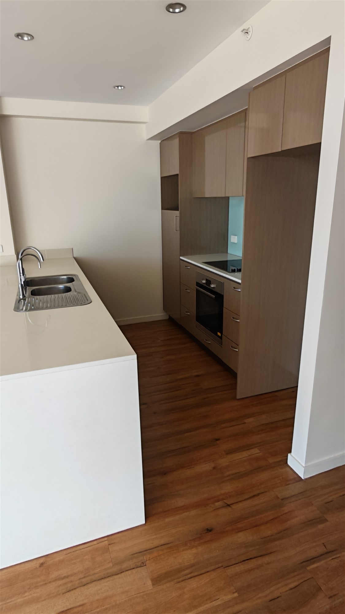 “Prime Location Apartment for Rent 5