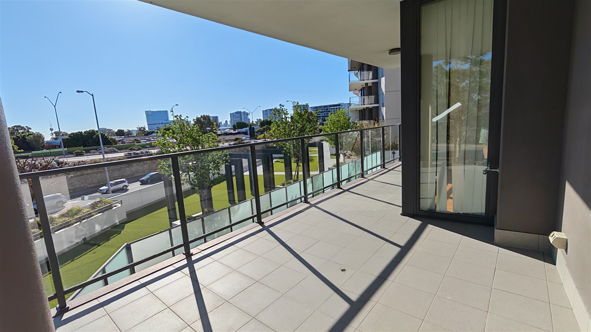 “Prime Location Apartment for Rent 2