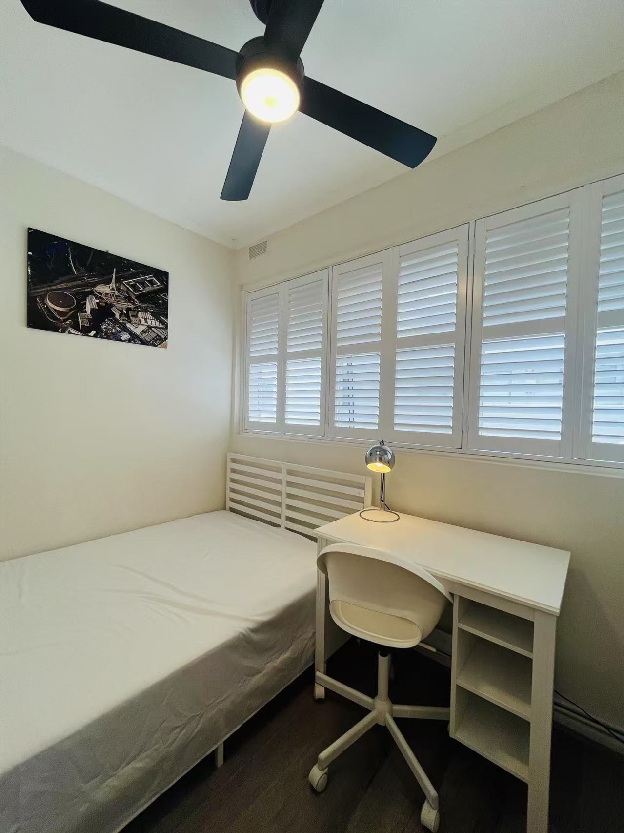 Fully Furnished 2 Bedroom Apartment 6