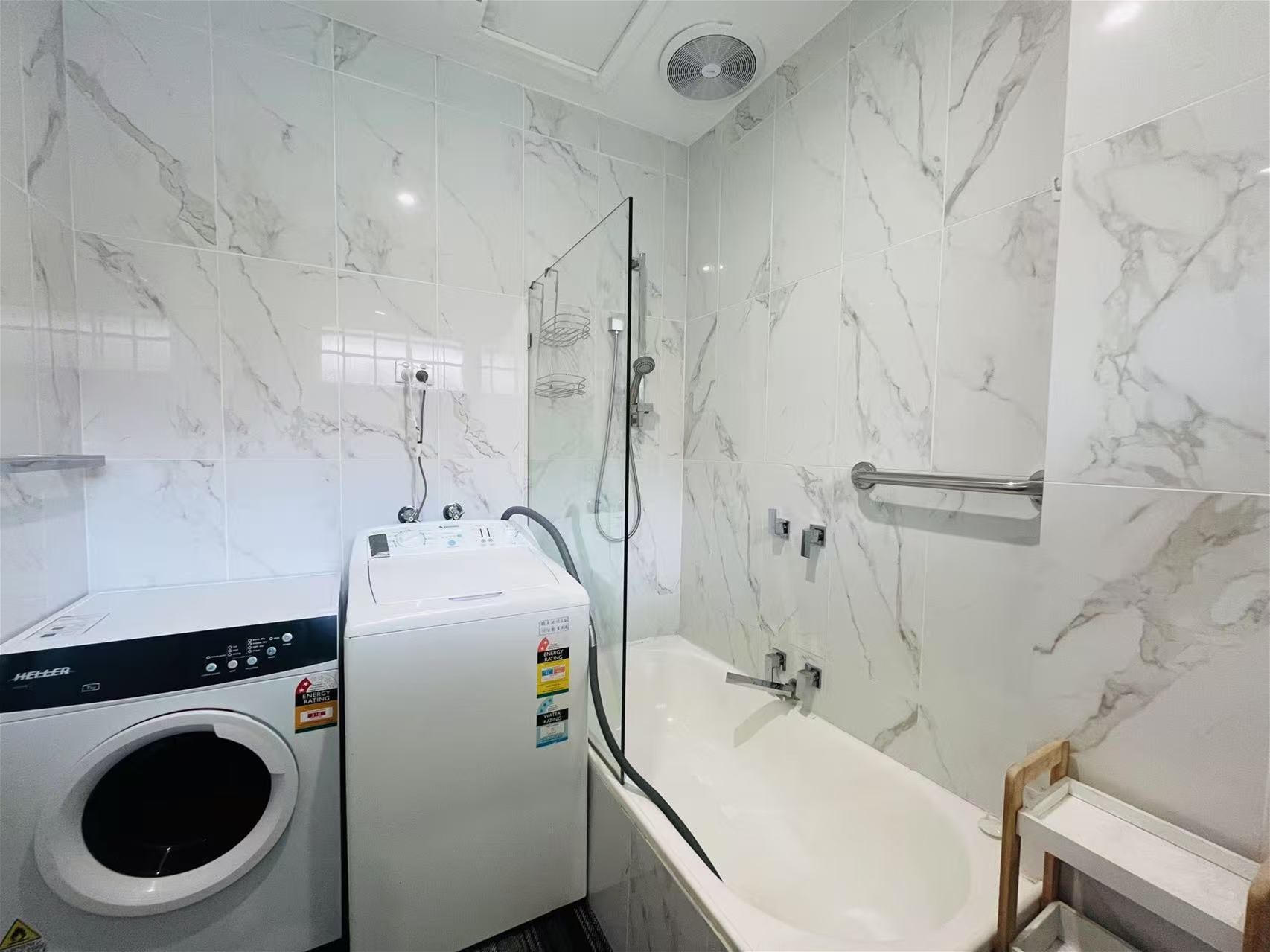 Fully Furnished 2 Bedroom Apartment 8