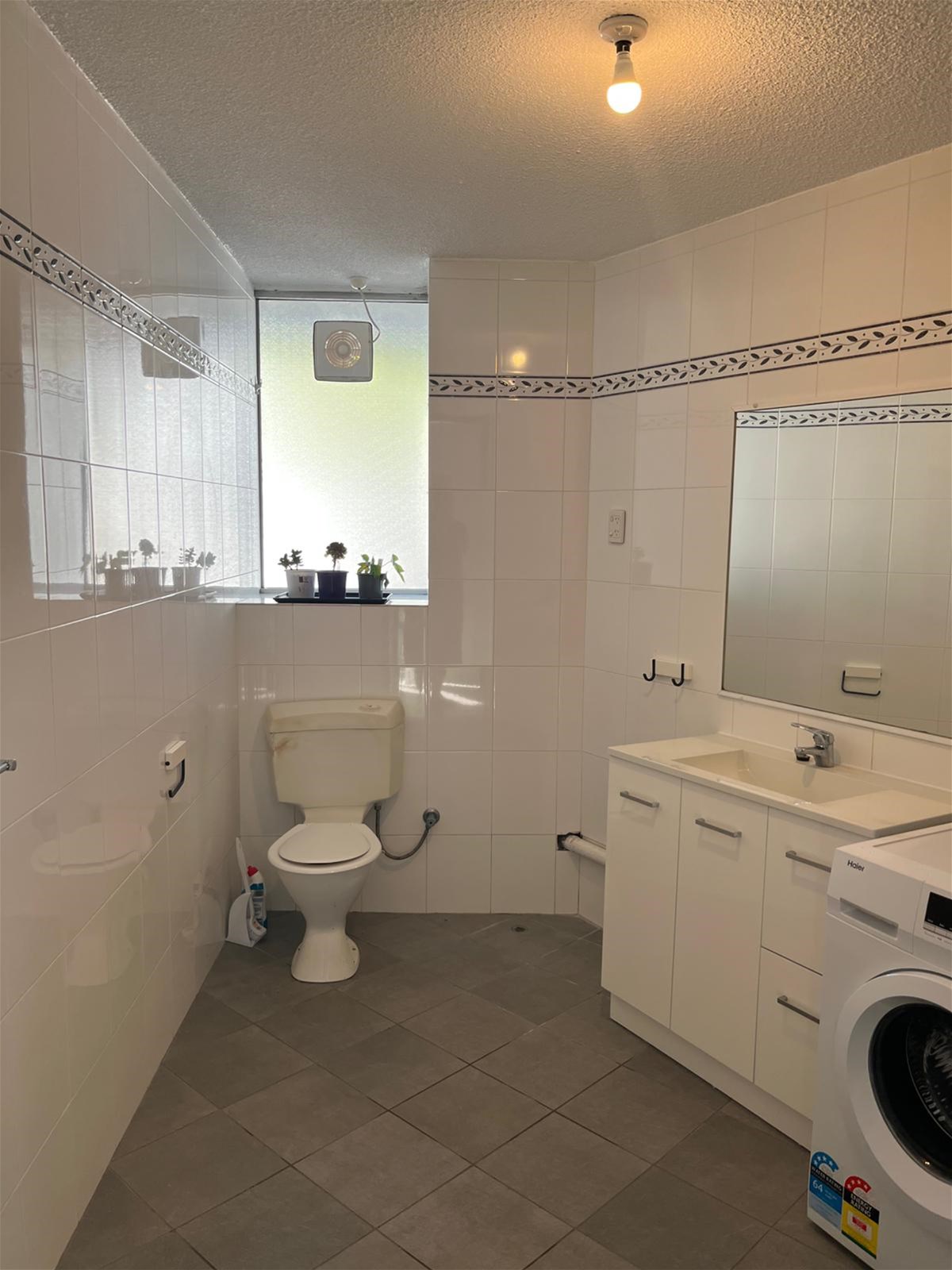 Modern Apartment for Rent in 8