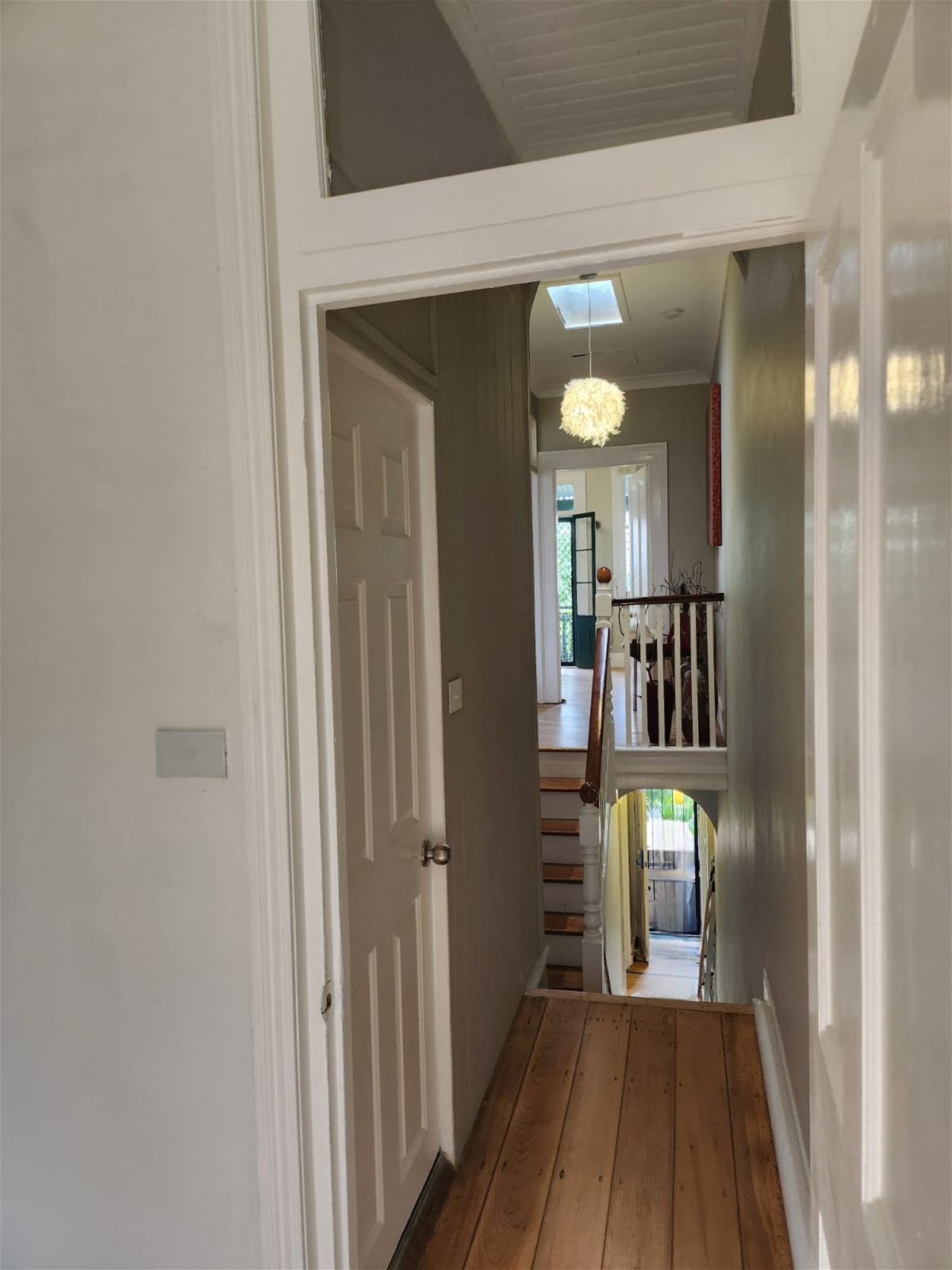 Sylish, Newly Renovated, Fully Furnished, 15